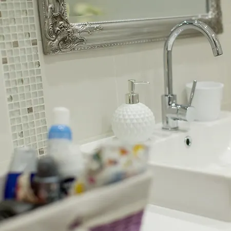 Stan Na Dan Angel Apartment *