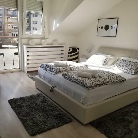 Apartment Stan Na Dan Angel Novi Sad