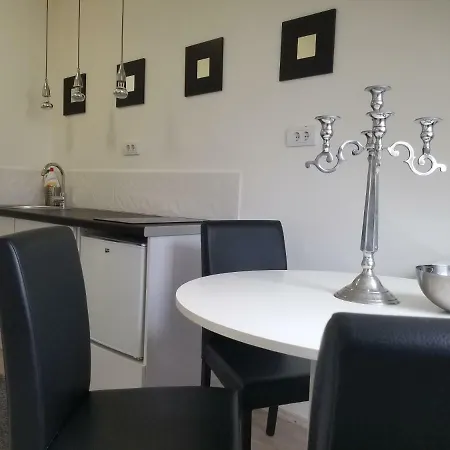 Apartment Stan Na Dan Angel Novi Sad